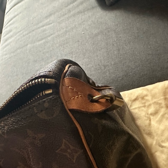 Louis Vuitton Bags | Authentic Vintage LV Speedy 30. | Color: Brown/Tan - Picture 4 of 4